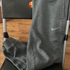 Nike Gray Fleece Joggers Relaxed Fit